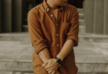 Photo of T-shirt onder een overhemd: wanneer werkt het 